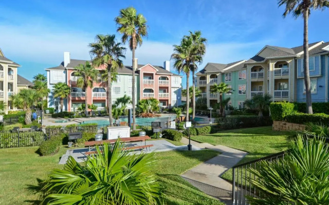 Dawn's Early Light by Ryson Vacation Rentals