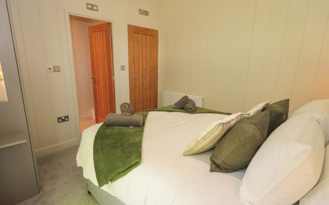 Kingfisher Lodge