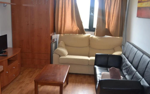 Fully Equipped Apartment in Monte Oiz