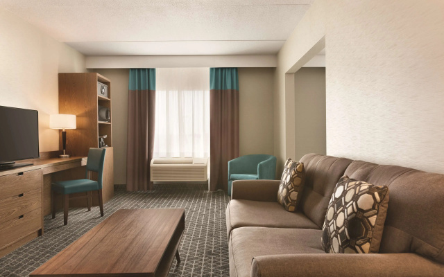Park Inn by Radisson Brampton, On