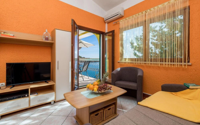 Beautiful Apartment in Baric Draga With 1 Bedrooms and Wifi