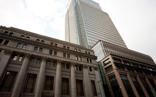 Отель Mandarin Oriental Tokyo вид на фасад