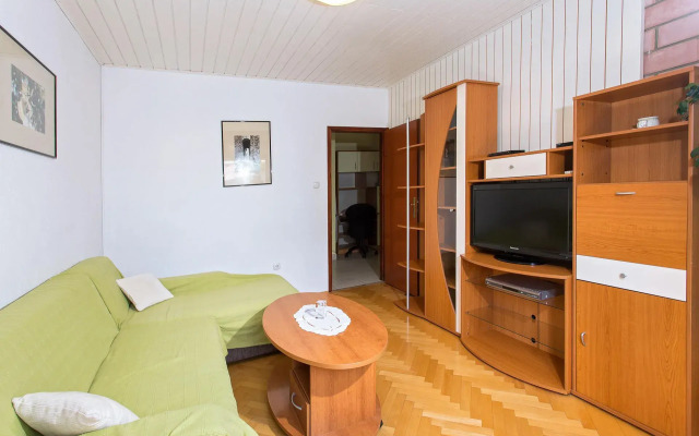 Apartment Rozari - family friendly & sea view: A1-Ivana Brela, Riviera Makarska