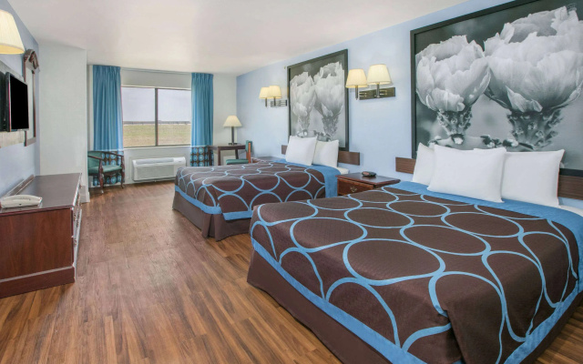 Super 8 by Wyndham Garland North Dallas Area