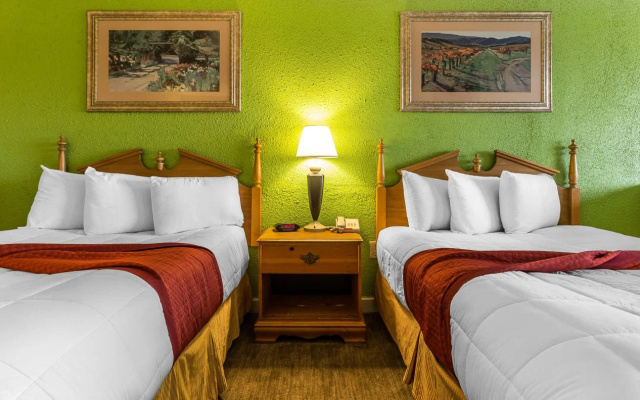 Atlantic Paradise Inn & Suites
