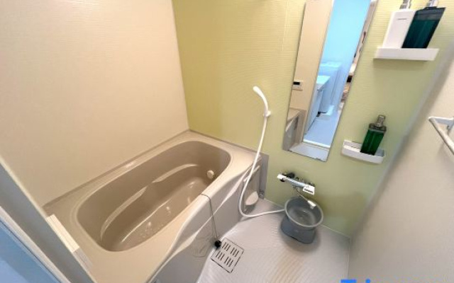 Naos House Hotel Osaka 5