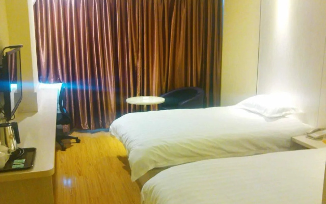 Urban Hotel 118