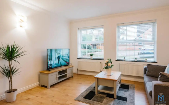 05th Residence Of Lord Avenue Sleeps Five People