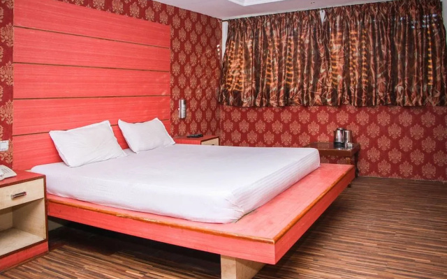 Hotel De Santosh Residency