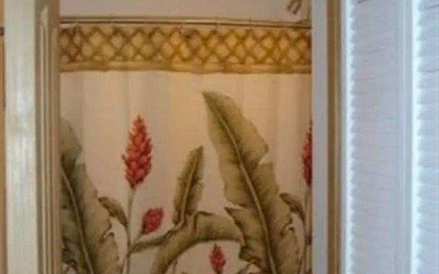Bamboo Valley Inn