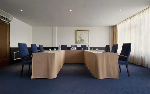 Hampshire Hotel - Newport Huizen