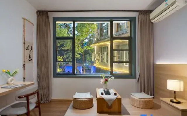 Zen-Inspired Hot Spring Spa - Ten Directions and Three Courtyards