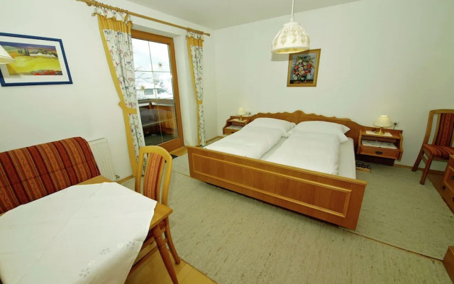 Fabulous Apartment in Strass im Zillertal With Mountain View