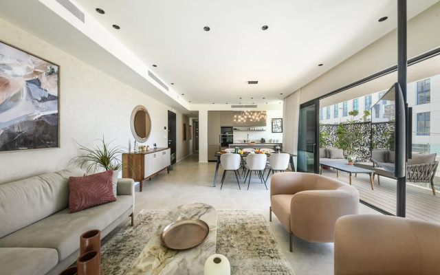 Luxury 3br with sea view
