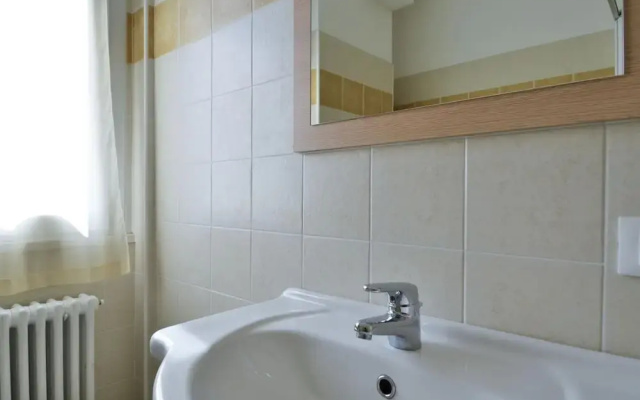 Apartment by Lake Como Near Spiaggia di Dervio