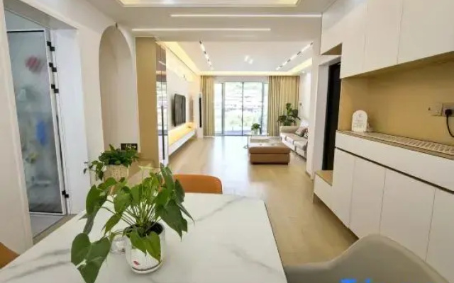 Ranxi Yuanshe Homestay (Zhenyuan Guzhen Wenhuayuan Underground Parking Lot)