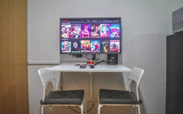 Room in Condo - Butler's Bnb A Trees Residences Qc Phil