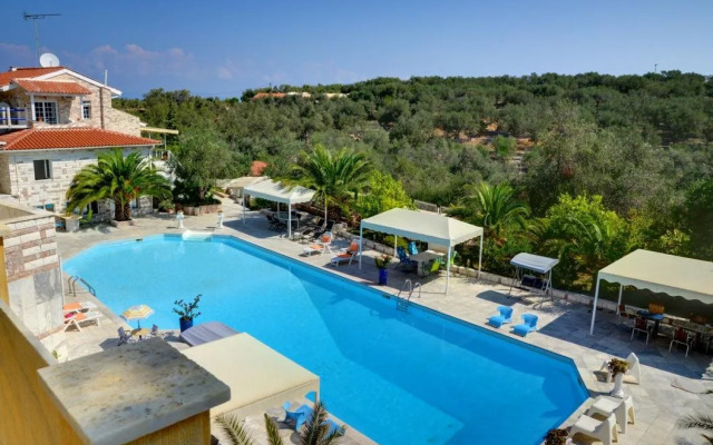 Pacos Resort Hotel