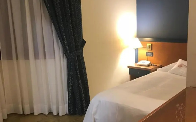 Domus Grand Hotel