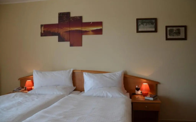 Hotel zur Brücke