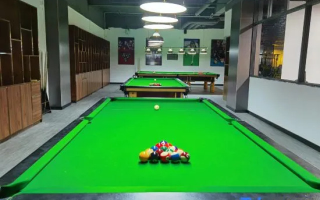Huangting Hotel