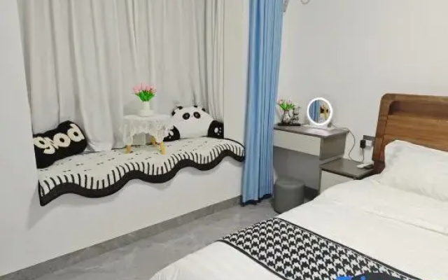 Meet Apartment (Jiuhua Square Branch)