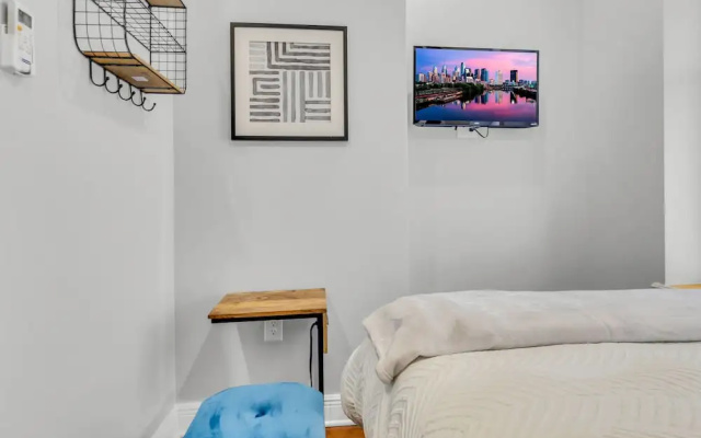 Brewerytown Gem 1BR Apartment W Oxford