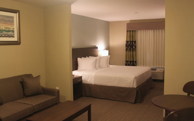 Meridian Inn & Suites Lloydminster