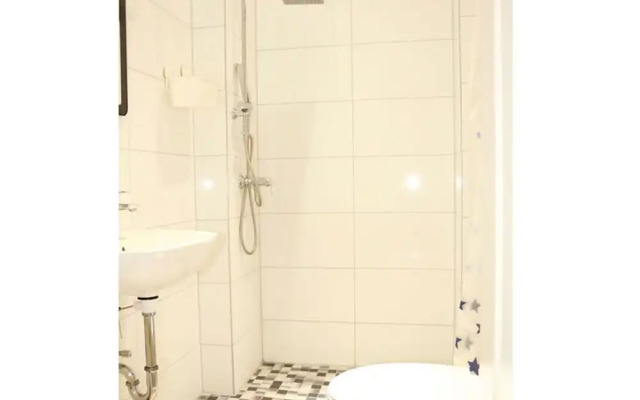 Amaya Motel