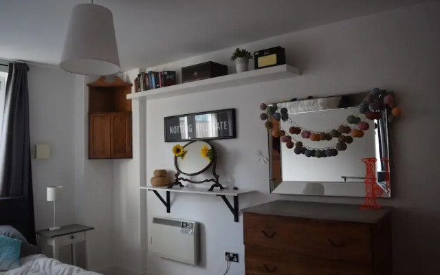 Modern and Homely 2 Bed Flat in Whitechapel