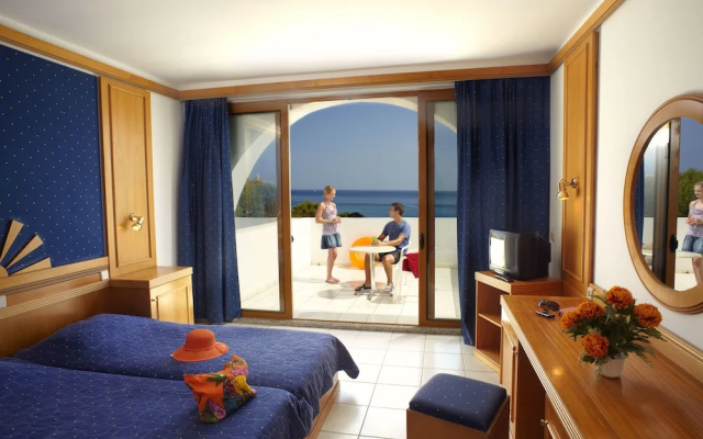 Alfa Beach Hotel