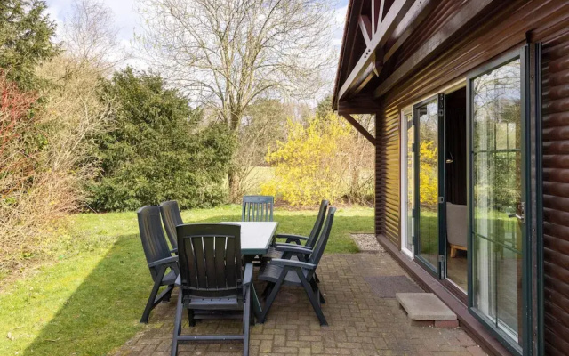 Bungalow in Veluwe Near Harderwijk