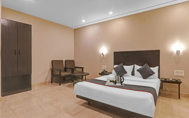 Townhouse Amaraa Hotel Near Phoenix Palassio