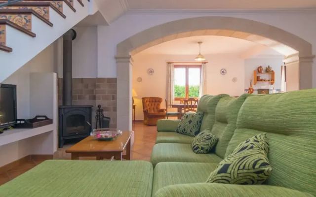 Can Tut in Campanet With 3 Bedrooms and 2 Bathrooms