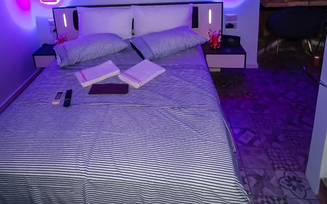 B 2 Luxury Suite Acropolis view Athens privat Jacuzzi
