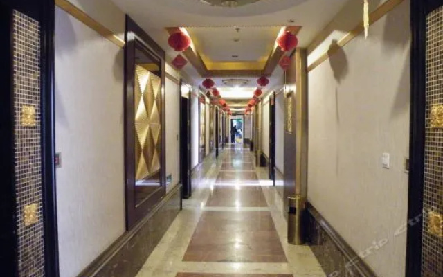 Tianshui Huachen Hotel