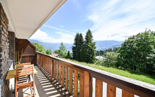 47 M With Balcony View On The Mont Blanc