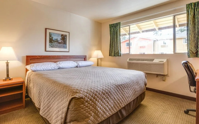 Coachman Inn