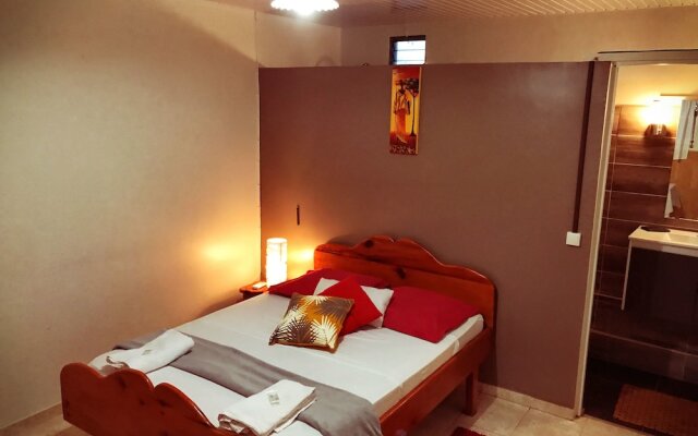 Hotel OASIS in La Desirade, France from 70$, photos, reviews - zenhotels.com guestroom