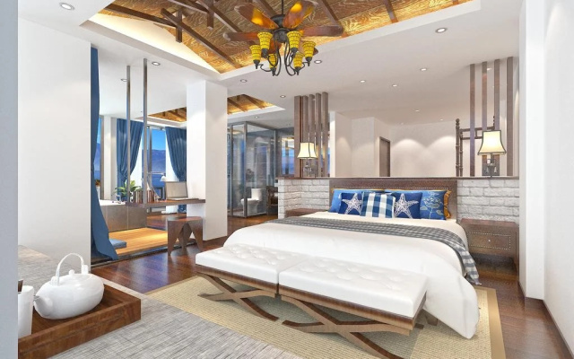 Dali Irvine Boutique Hotel