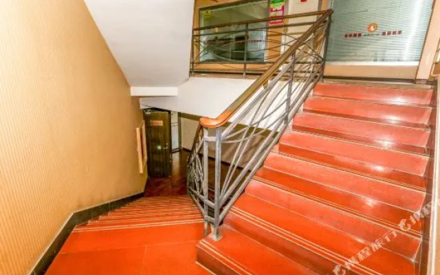 Chuxiong Du Shangxilou Hotel
