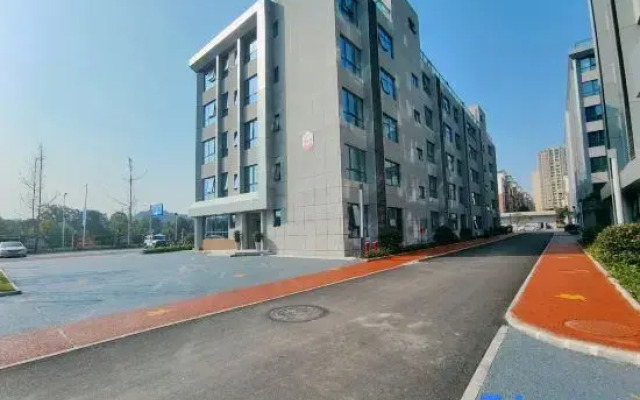 Suining Yaoanyi Hotel (Anju District Administrative Approval Bureau)