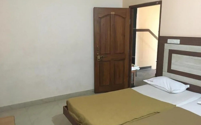 iROOMZ Amrutha Residency