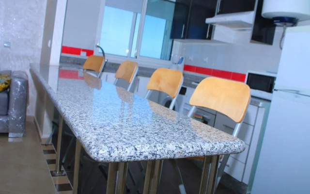 Appartement 7 à BOUZNIKA