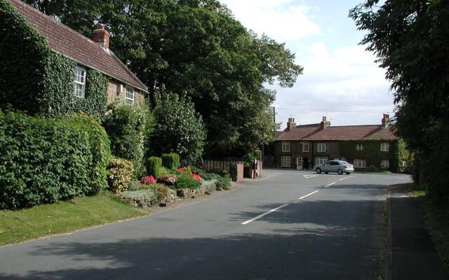 Отель Shiptonthorpe Arms B&B вид на фасад