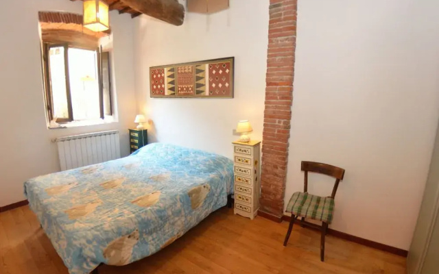 Lucca Central Garden Cottage