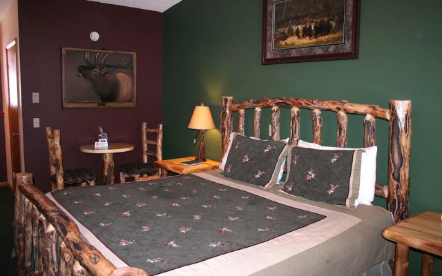 Timber Creek Chalets: 5