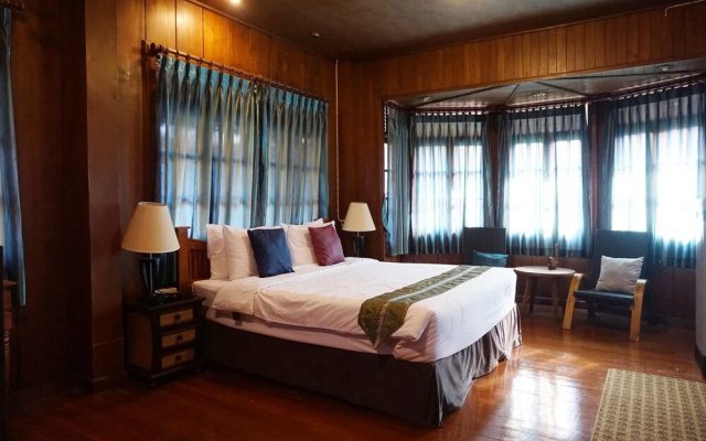 Baan Kham Wan Hotel