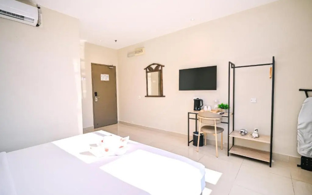 Kingston Hotel 12   Jalan Raja Laut, Kl