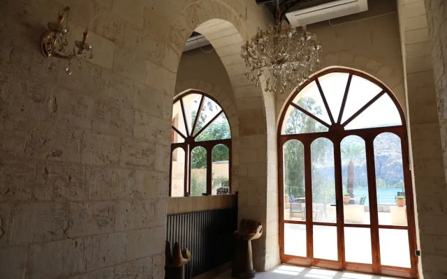 Tîsa Konağı